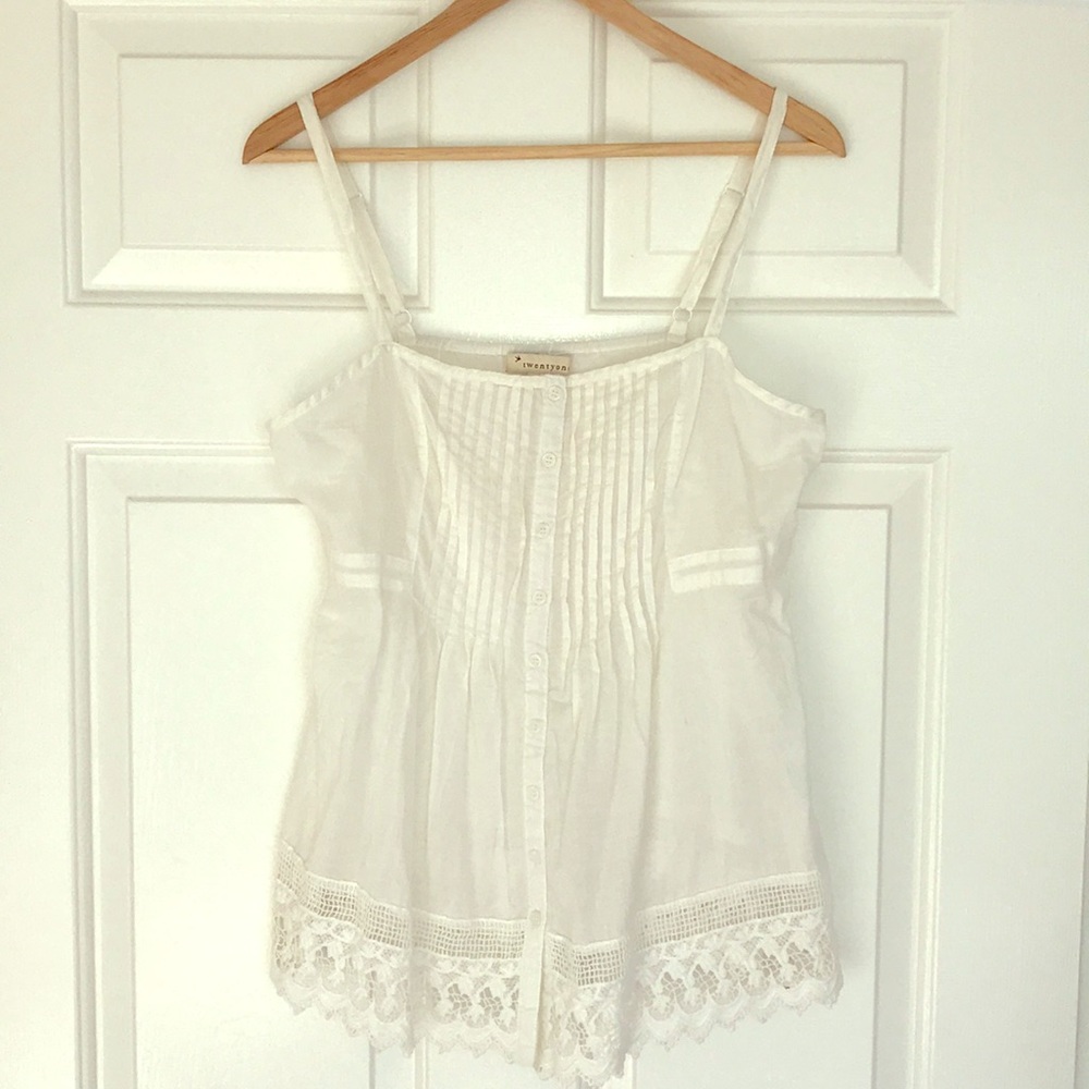 Forever 21 White Lace Trim Camisole